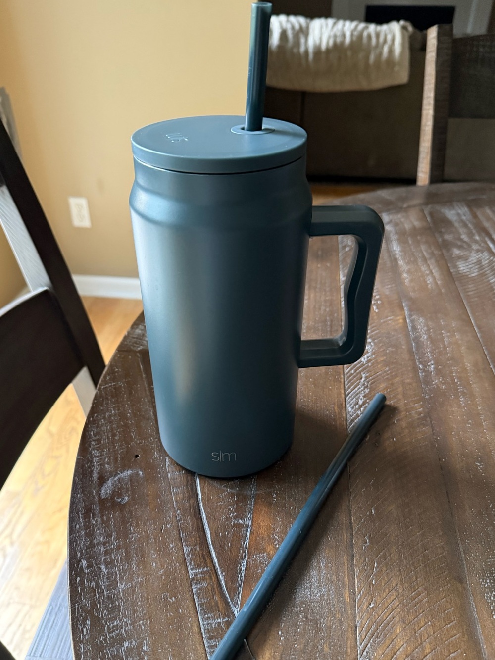 Simple Modern 50oz Insulated Trek Tumbler stainless steel Handle straws Graphite